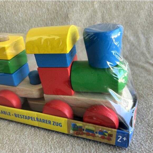 Melissa & Doug Stacking Train Classic Wooden New 18 Pieces - Picture 4 of 8